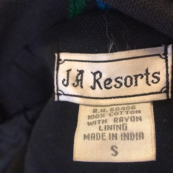 Vintage Floral Embroidered Jacket - Picture 12 of 12